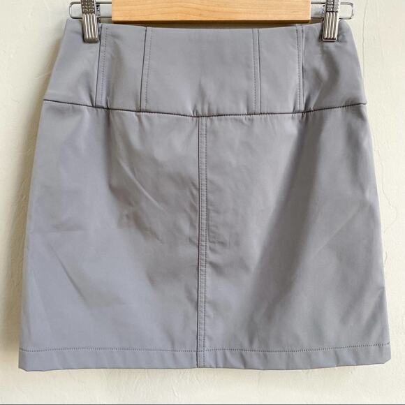 NWT Zara Gray‎ Water Repellent Zip Mini Skirt - Picture 3 of 7